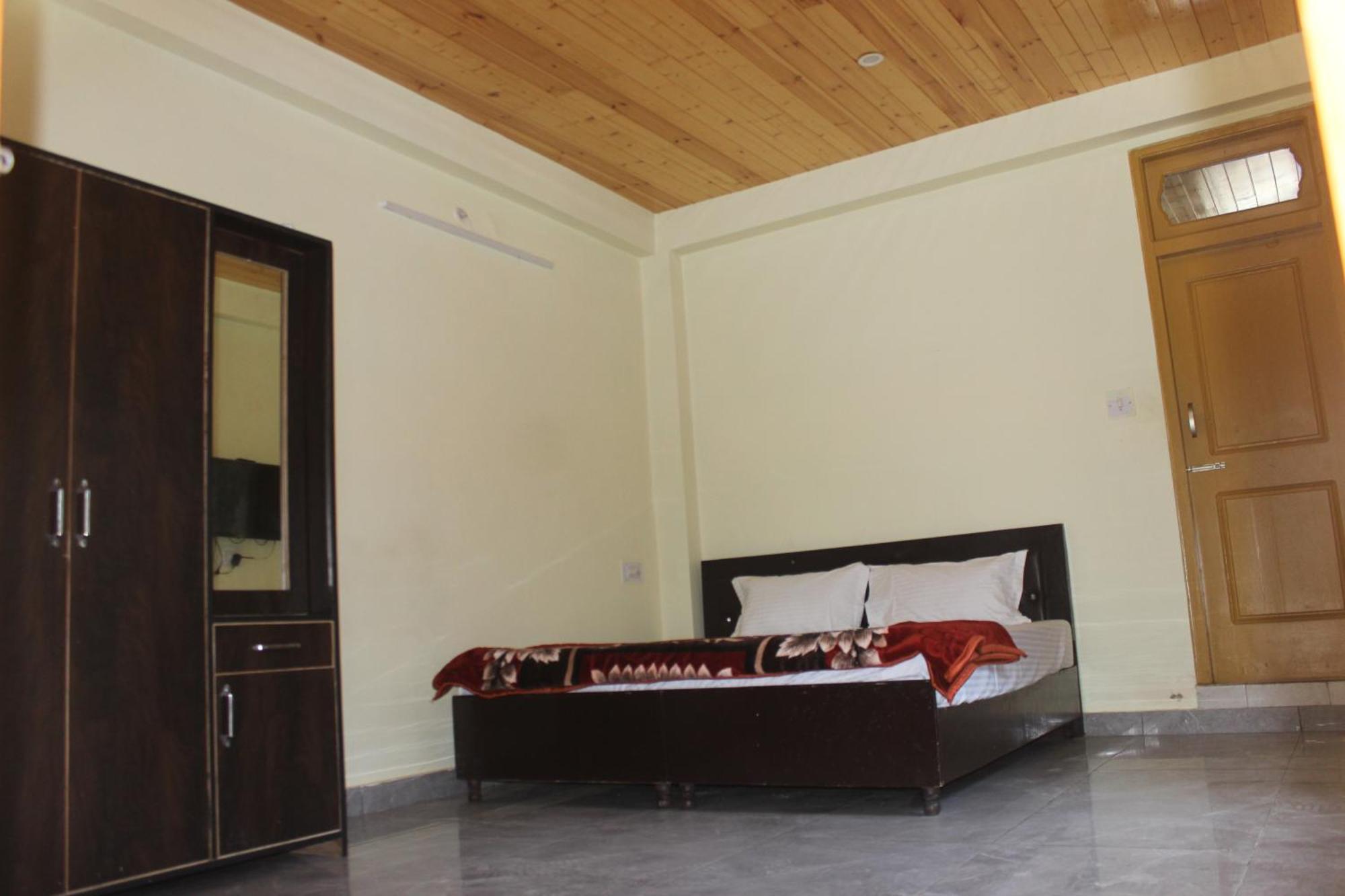 Moonlight Guest House Kasol Ngoại thất bức ảnh